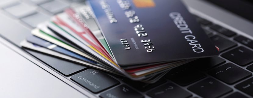 Over a quarter of Aussies wasting money on credit card fees for overseas payments  