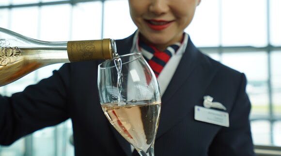 British Airways announces exclusive new Whispering Angel lounge bar at Heathrow terminal 5