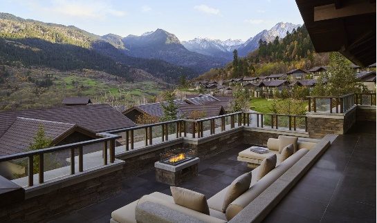 Ritz-Carlton Reserve debuts in Jiuzhaigou, China with 87 villas