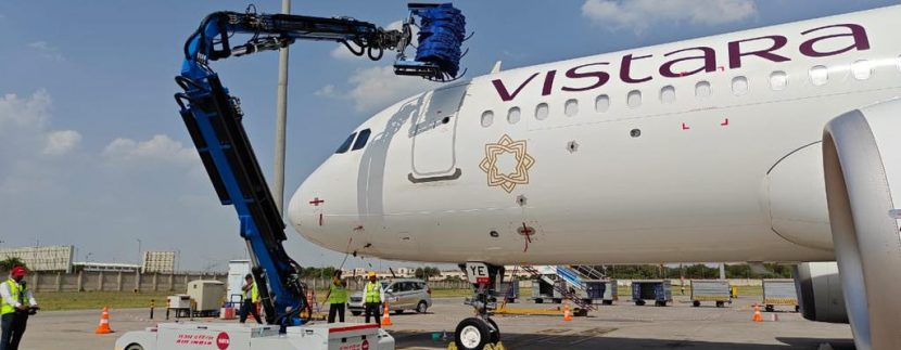 Vistara implements robotic aircraft exterior cleaning